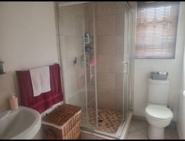 3 BEDROOM HOUSE FOR SALE IN VANDERBIJLPARK CE 3